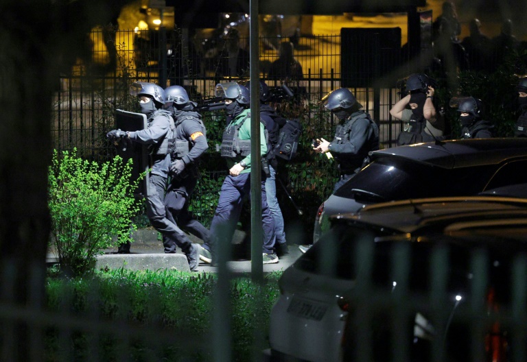 Essonne: un adolescent de 17 ans meurt poignardé dans une rixe, six suspects interpellés