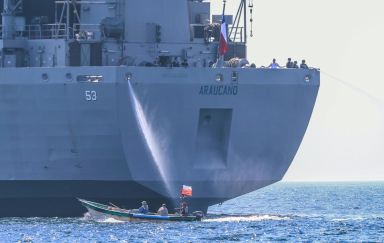 Chili: des pêcheurs tentent de bloquer le principal port du pays