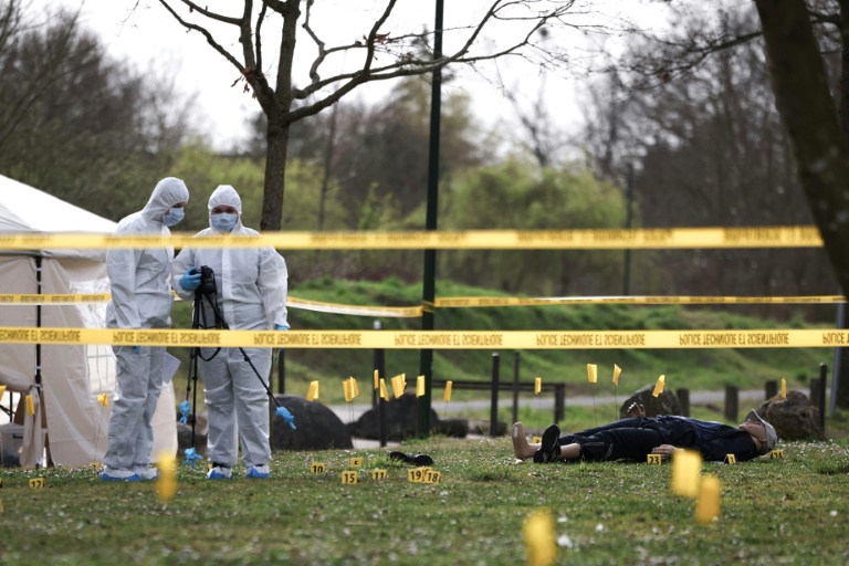 Scène de crime à la fac: des étudiants sur la piste de la 