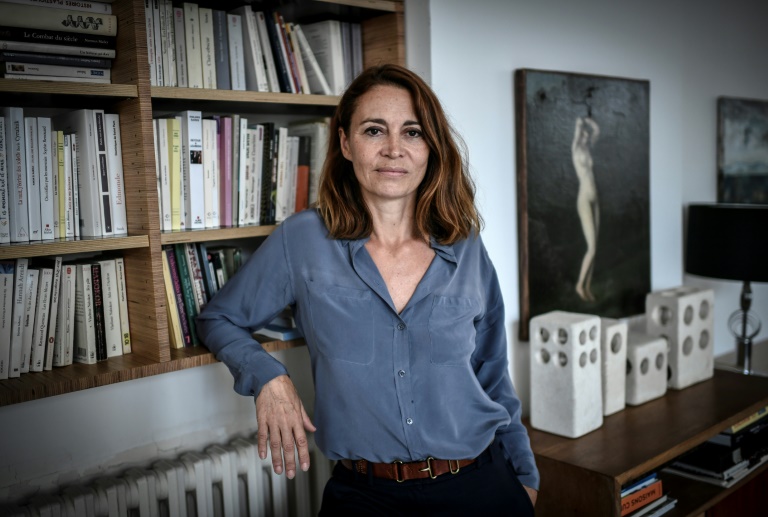 Violences dans le porno: un livre raconte 