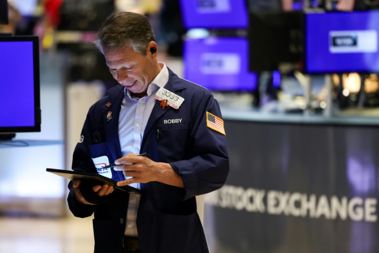 La guerre commerciale de Trump attise l'inquiétude économique mondiale