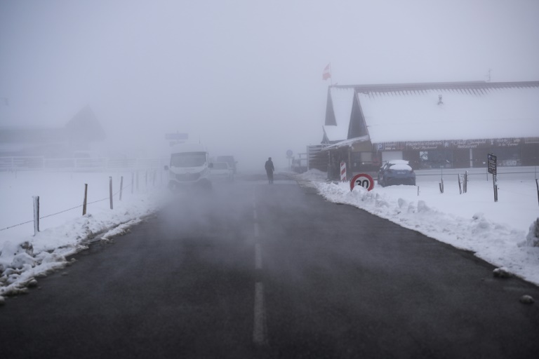 Avalanches: un décès en Savoie, la prudence de mise pour le week-end pascal