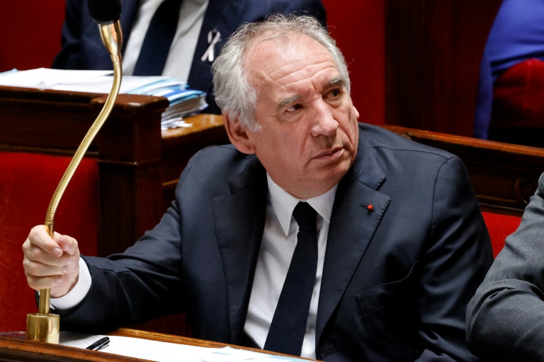 Référendum sur le budget: l'idée de Bayrou accueillie avec fraîcheur