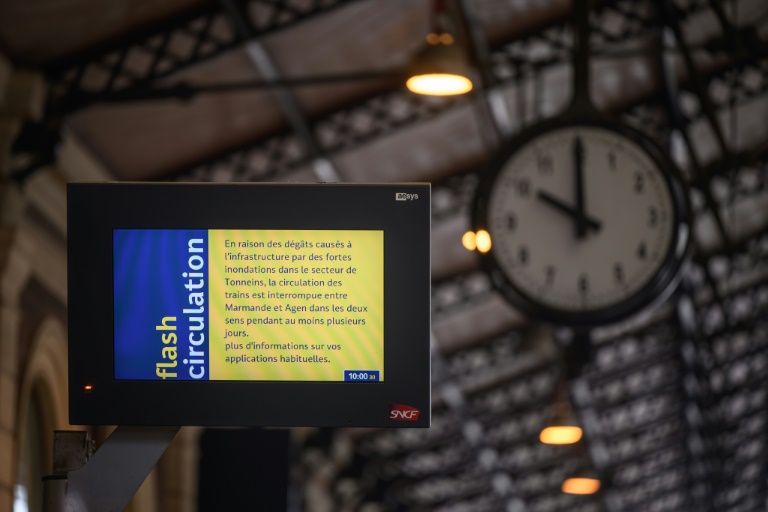 Grêle, fortes pluies dans le Sud-Ouest, trafic TGV Bordeaux-Toulouse interrompu plusieurs jours