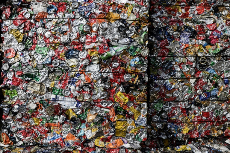 Emballages, électroménager, batteries: le réemploi, un défi économique de longue haleine