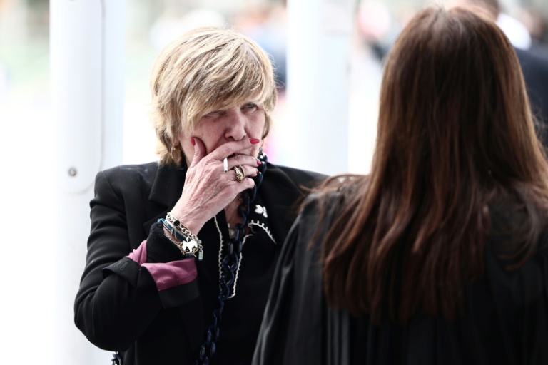 Au tribunal, la redoutable Mimi Marchand qui a agi comme 