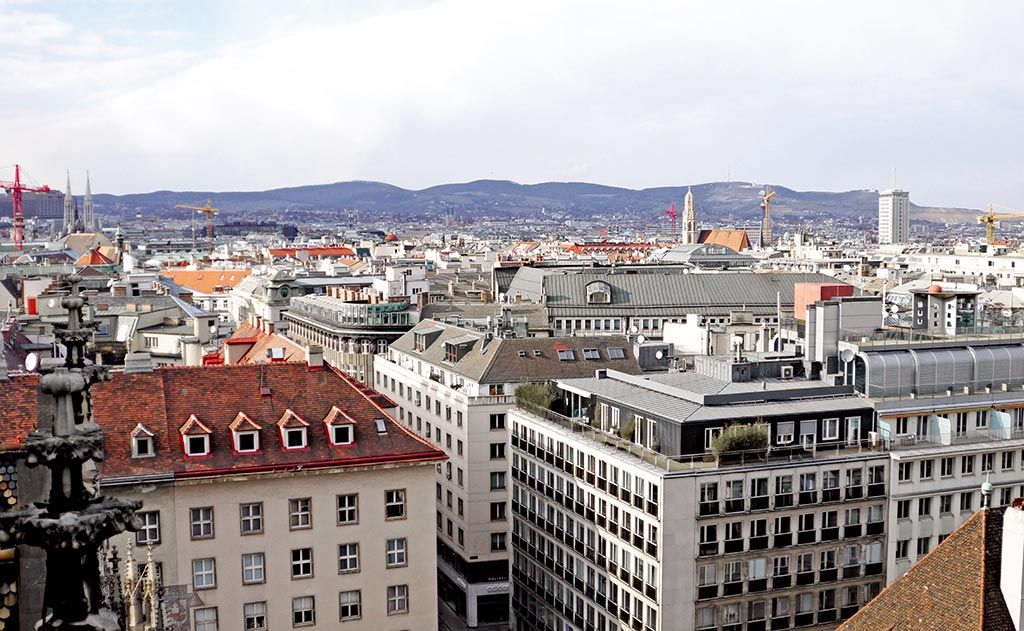 Attila relève un défi sur le Château d’eau de Tournus