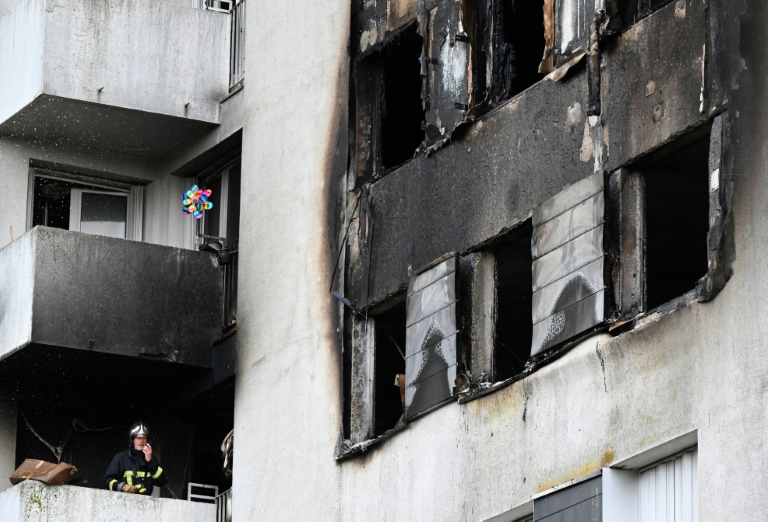 Un incendie dans une tour HLM fait quatre morts dont deux adolescents à Reims