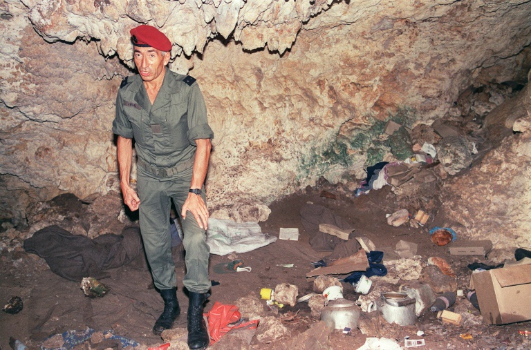 Décès du général Vidal, chef de l'opération de libération des otages à Ouvéa en 1988