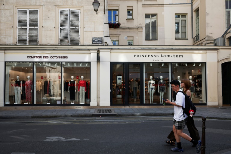 Mode: Princesse tam tam et Comptoir des Cotonniers placés en redressement judiciaire