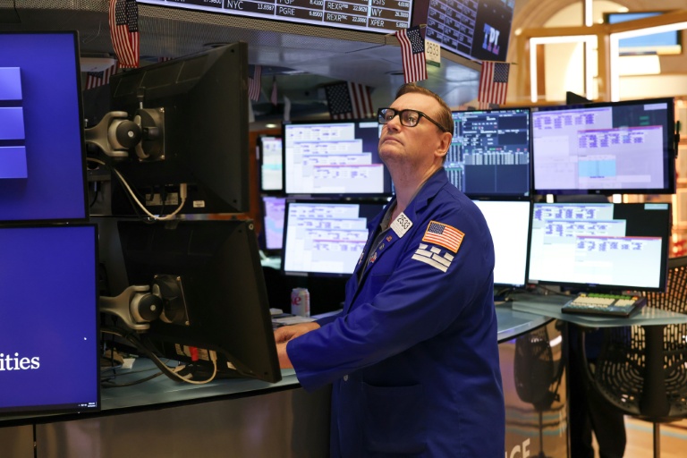 Wall Street termine la semaine en hausse