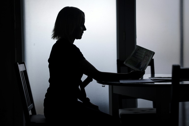 Dans les métiers précaires, un #MeToo plus difficile, avec moins d'écho