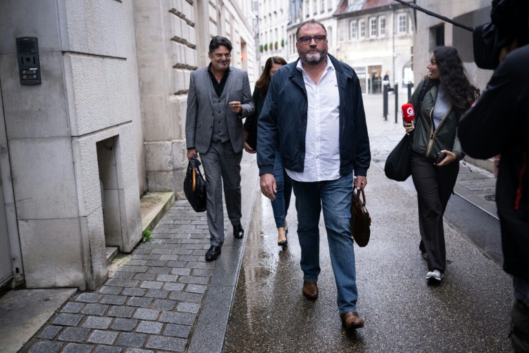 Procès Péchier: l'accusé affirme que son patient était seul lors de son empoisonnement