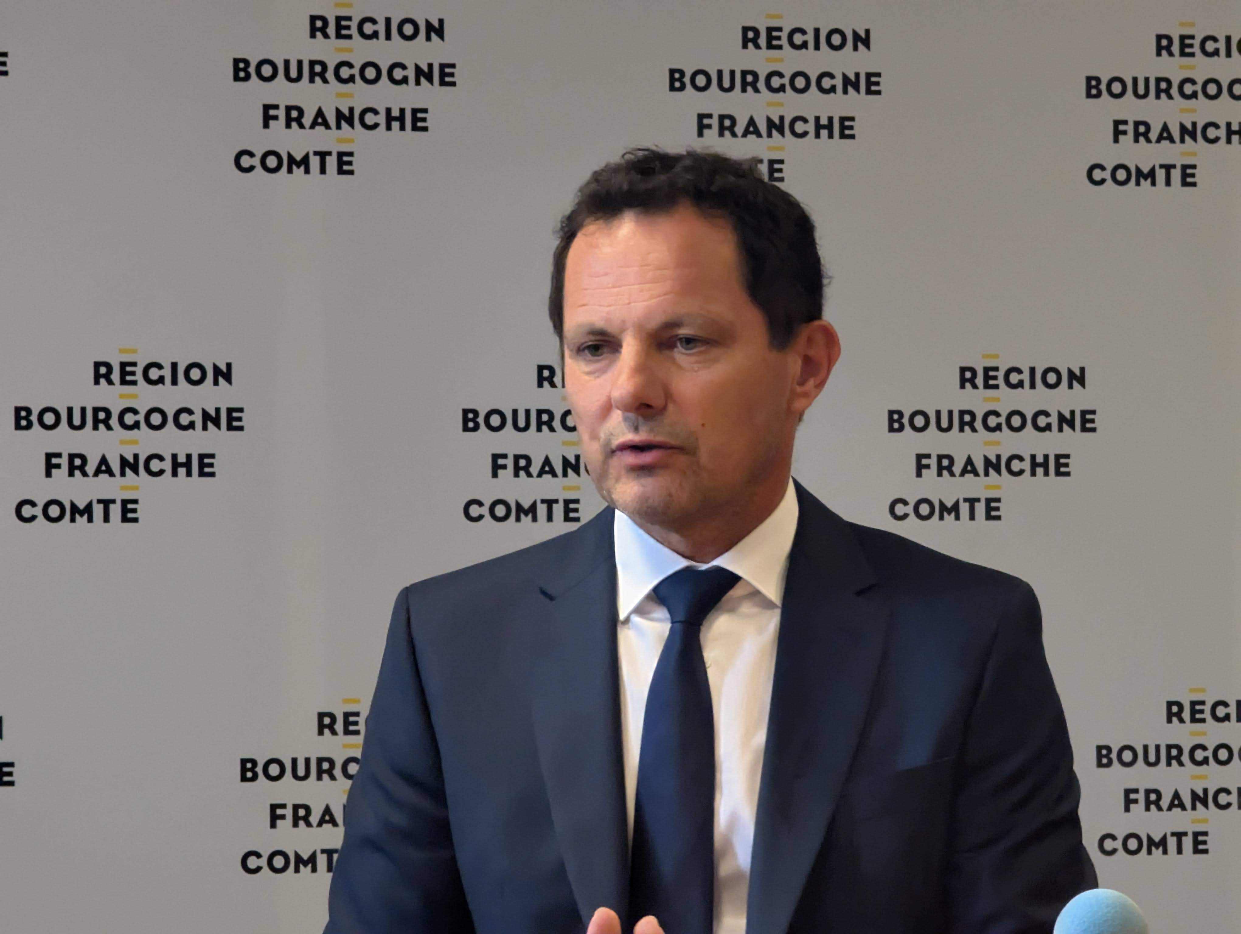 Bourgogne-Franche-Comté : Jérôme Durain prend la tête du conseil régional