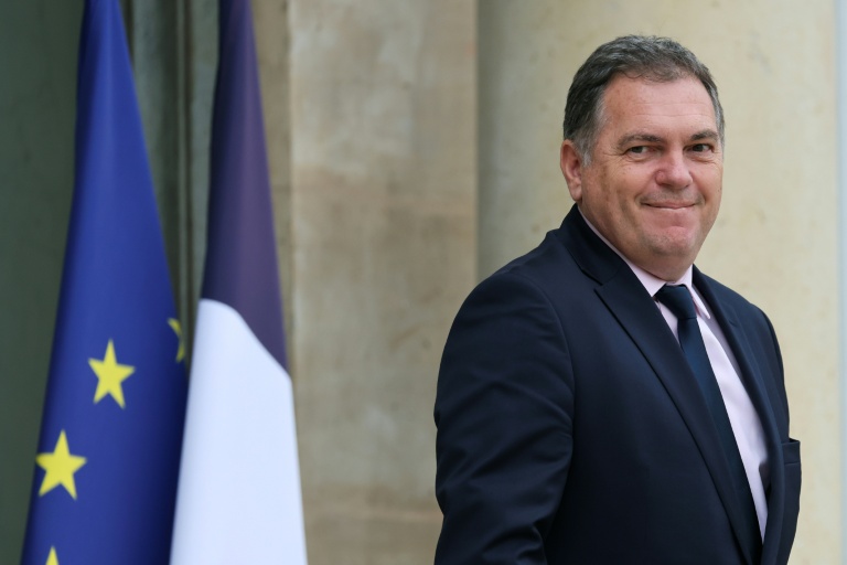 Philippe Tabarot confirmé aux Transports, où il a appliqué une ligne de fermeté face aux crises