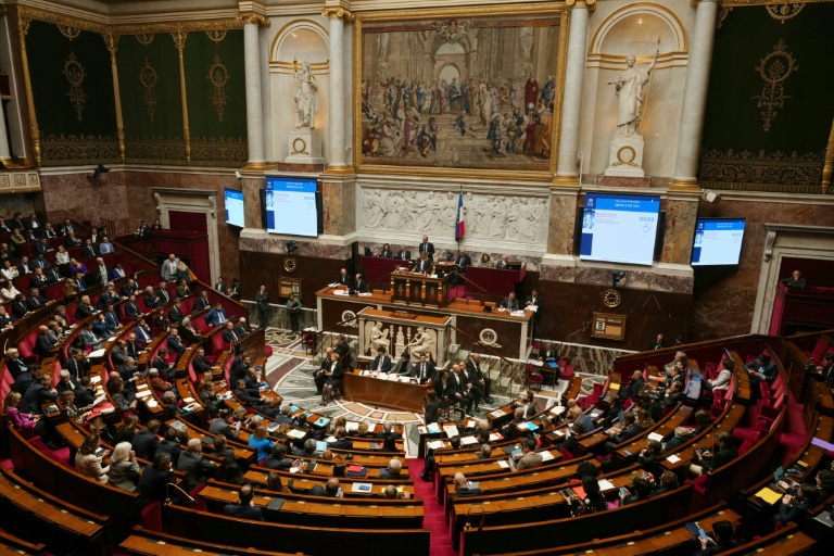 L'Assemblée force l'avancée d'un texte au Parlement sur la Nouvelle-Calédonie, face à un 
