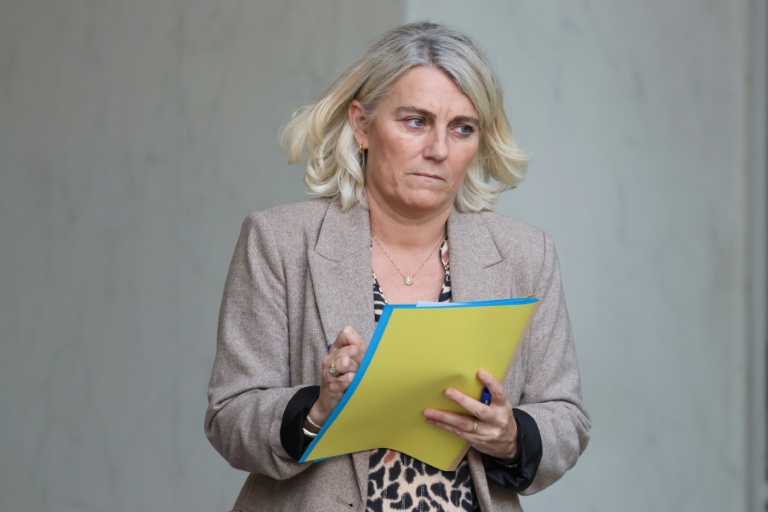 Budgets: PS et gouvernement progressent dans leurs accords, la discussion sur les retraites démarre