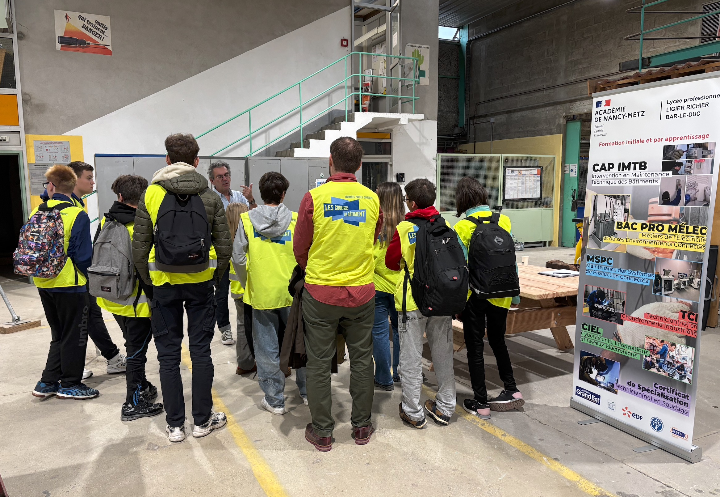 Verdun : les coulisses des plateaux techniques