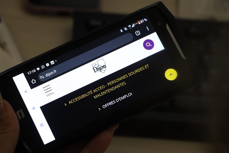 Dijon améliore l'accessibilité des services publics avec ACCEO