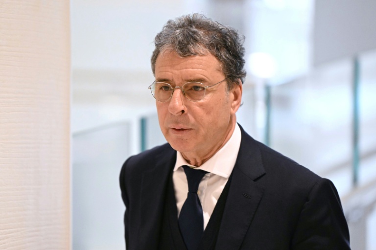 Procès libyen: le parquet général requiert le maintien en détention d'Alexandre Djouhri