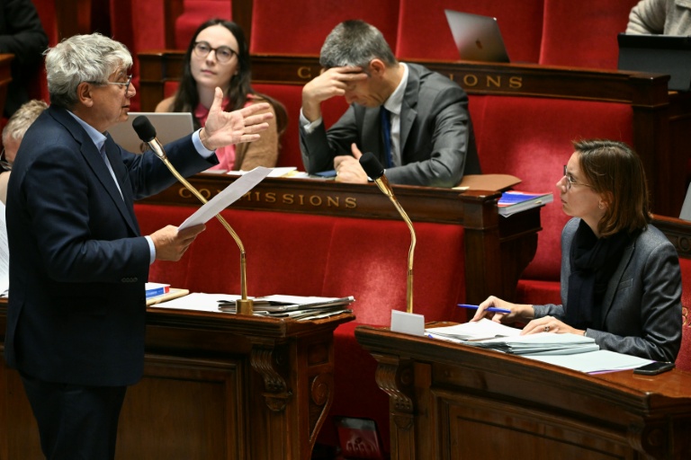 L'Assemblée rouvre les finances 2025, et pointe la perte de TVA