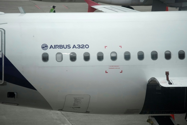 Airbus demande le maintien au sol de 6.000 A320 pour mise à jour d'un logiciel défaillant