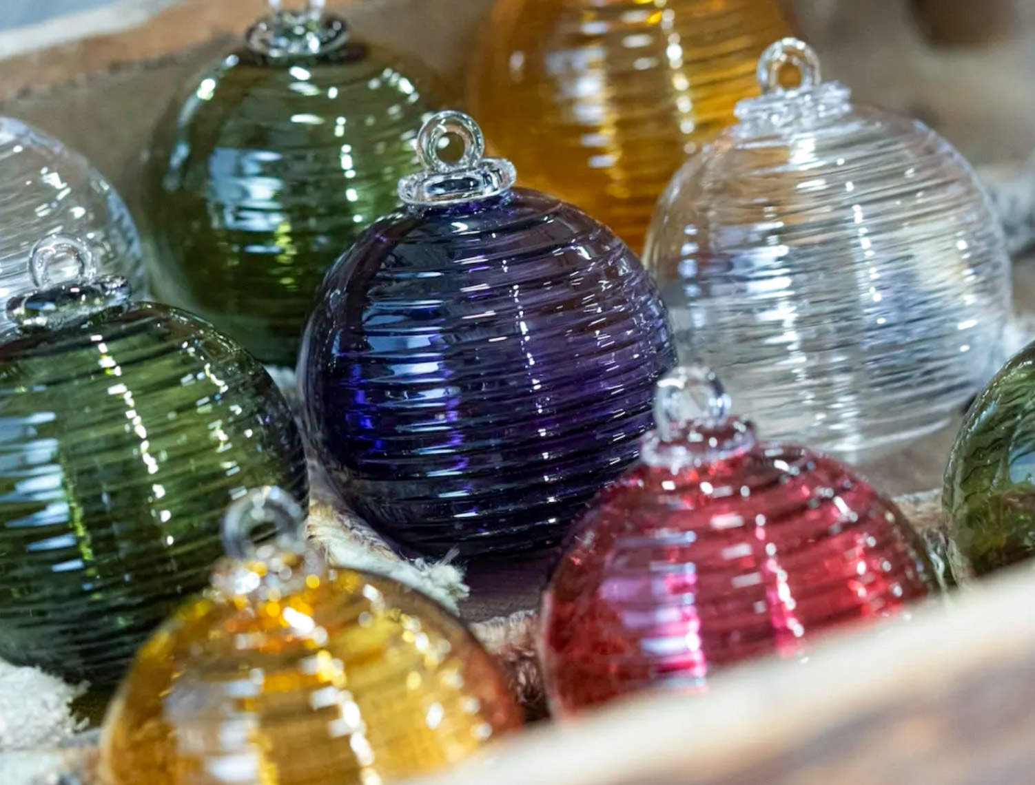 Meisenthal : «Grip», la boule de Noël 2025 conçue pour les maladroits