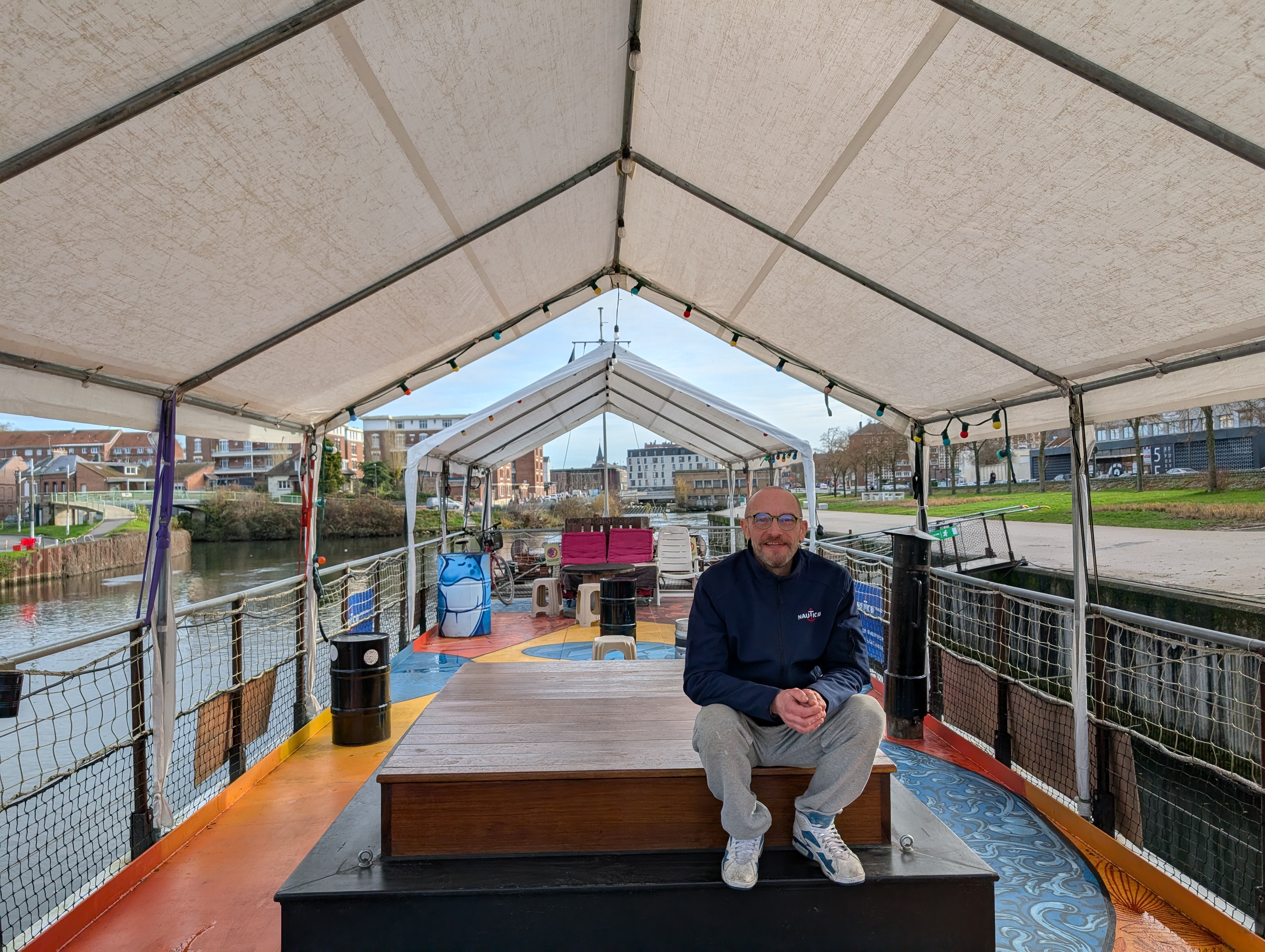À Amiens, la péniche Célestine fête ses deux ans