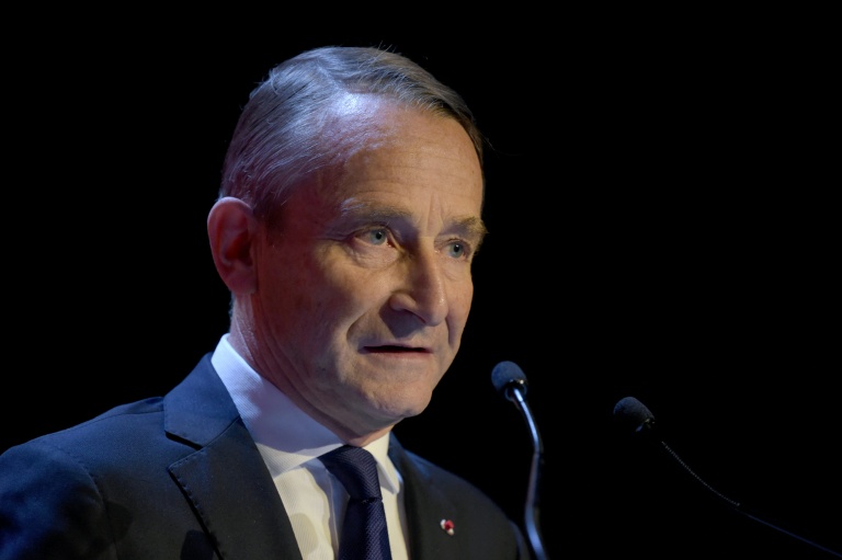 Le général de Villiers appelle à 