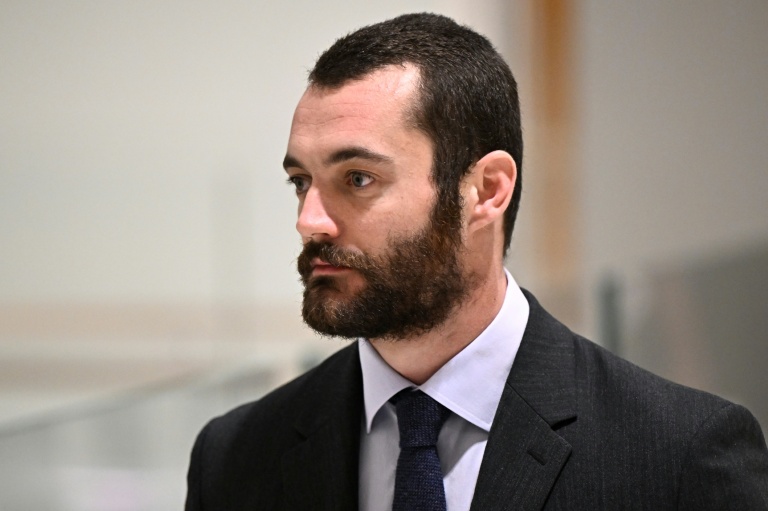 Louis Sarkozy veut faire sa révolution à Menton, le RN aussi