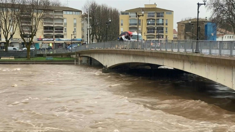 Vigilance crues: l'Hérault maintenu en rouge et l'Aveyron en orange