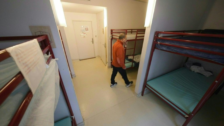 Grand froid: bénévoles et associations en première ligne pour secourir les sans-abri