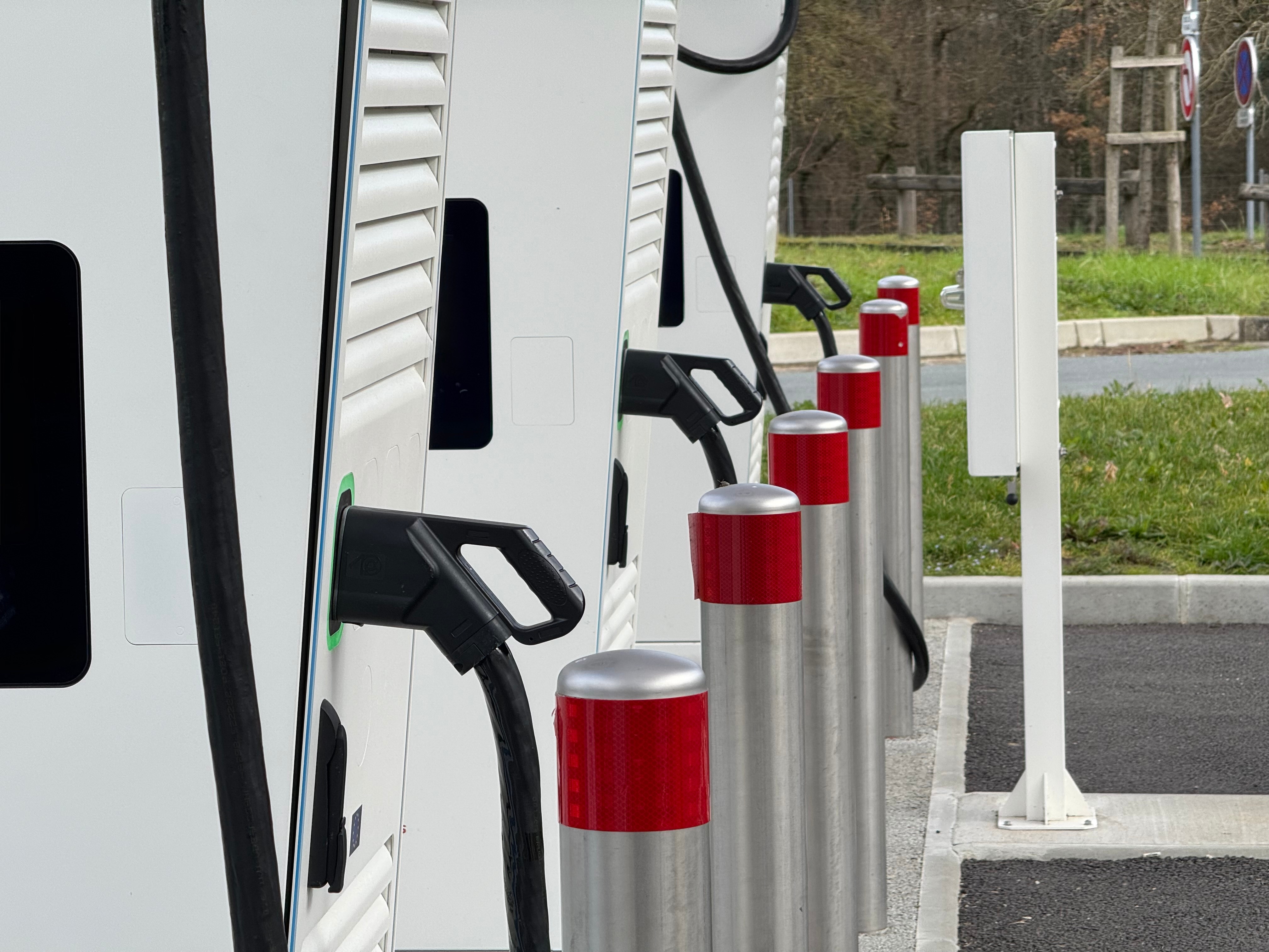 Q-Park déploie des bornes électriques et des espaces vélo à Chalon-sur-Saône