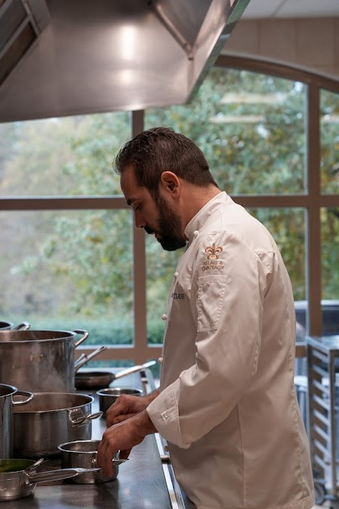 Château Sainte-Sabine : Alexandre Ziane nommé chef exécutif du restaurant Lassey