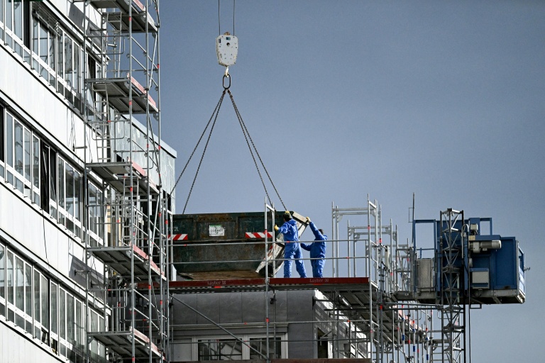 Zone euro: le taux de chômage en légère baisse en décembre