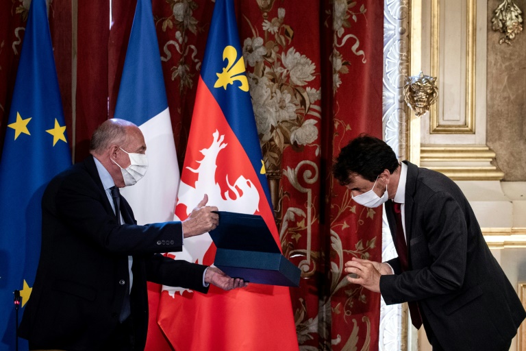 A Lyon, feu Gérard Collomb omniprésent dans la campagne électorale