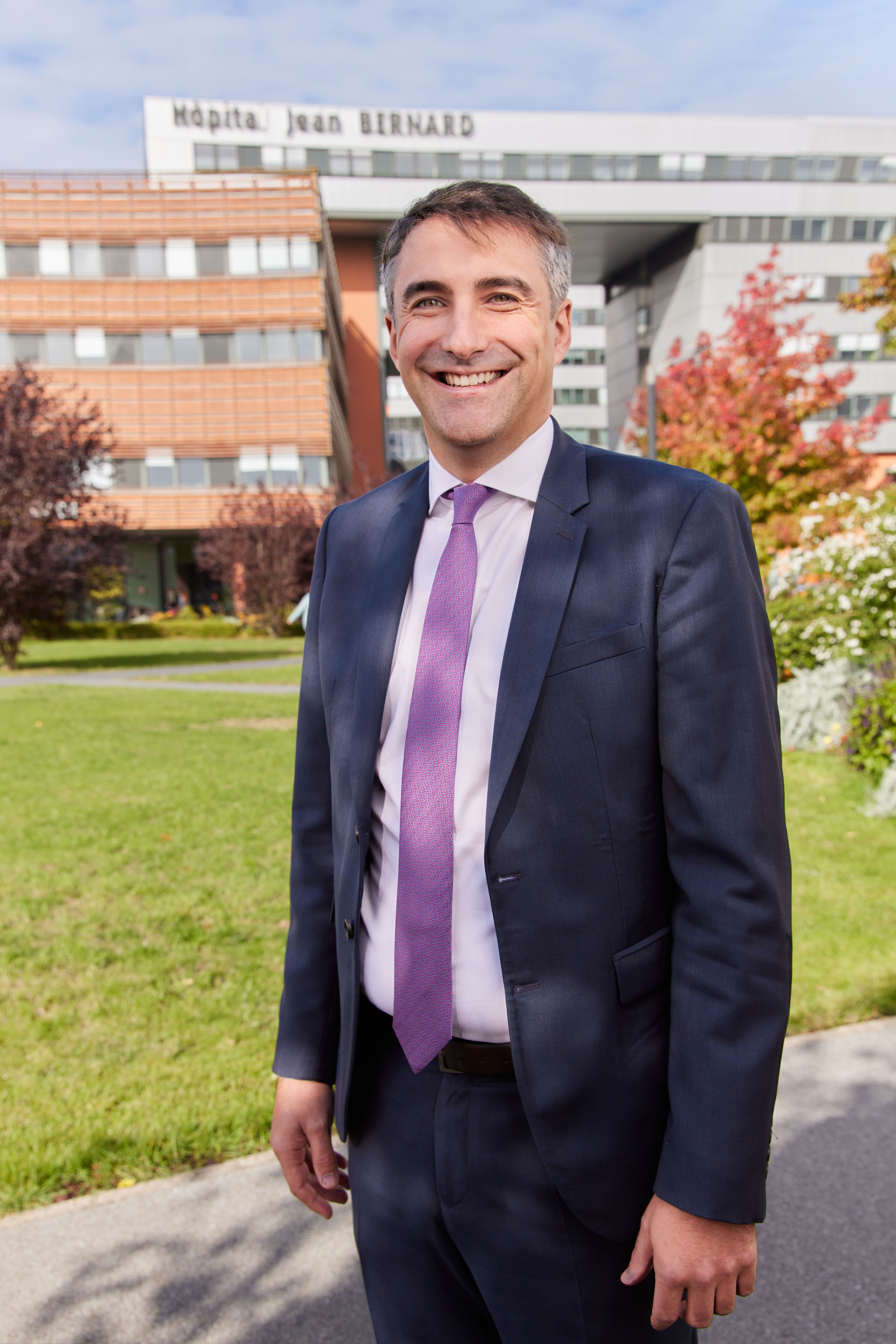 "A Valenciennes, l'hôpital délibère, anticipe et fédère"