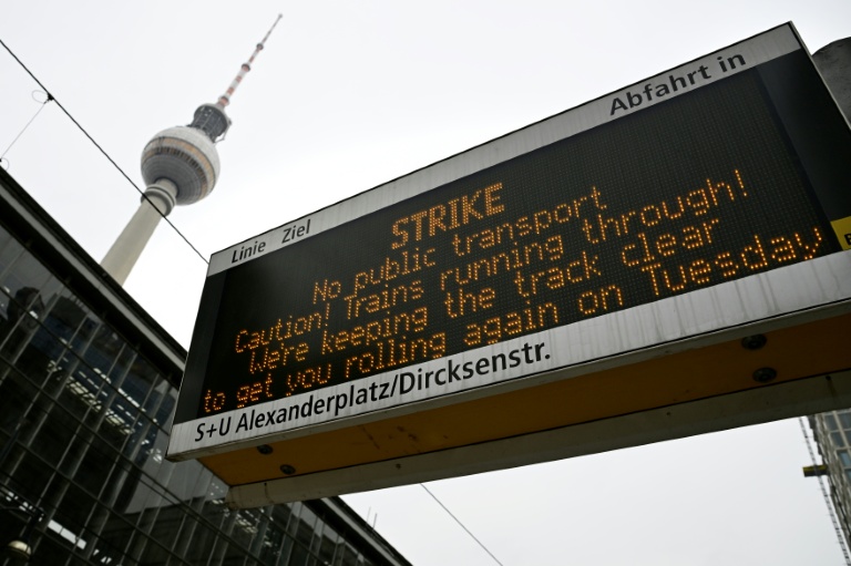 Allemagne: les transports en commun bloqués après un appel à la grève