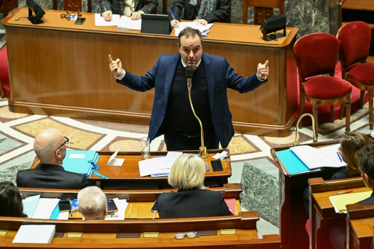 Impôts, dépenses, déficit: qu'y a-t-il dans le budget de l'Etat pour 2026 ?