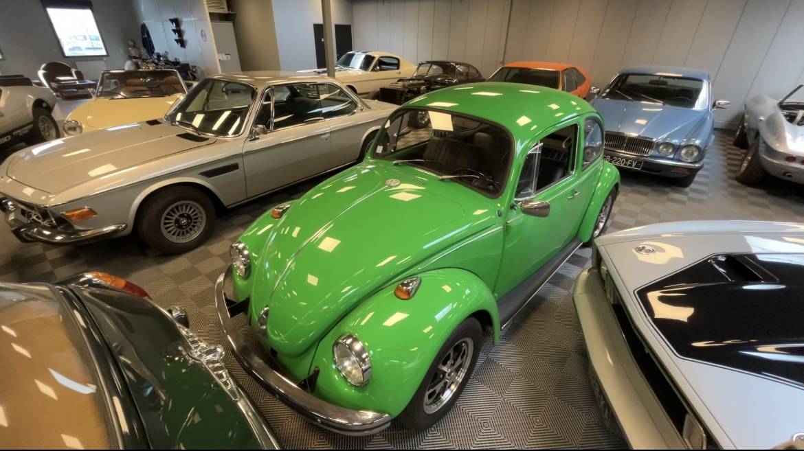 Rétro Mecanic : la passion des voitures de collection