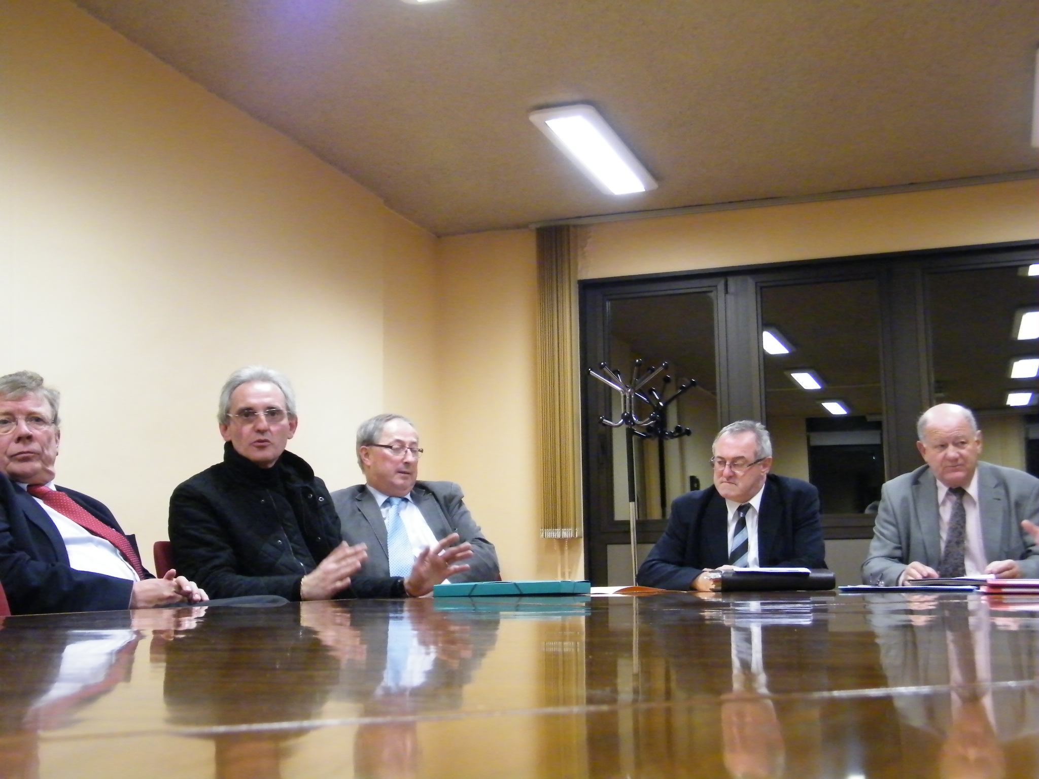 La Caso adoucit l’augmentation fiscale du gouvernement