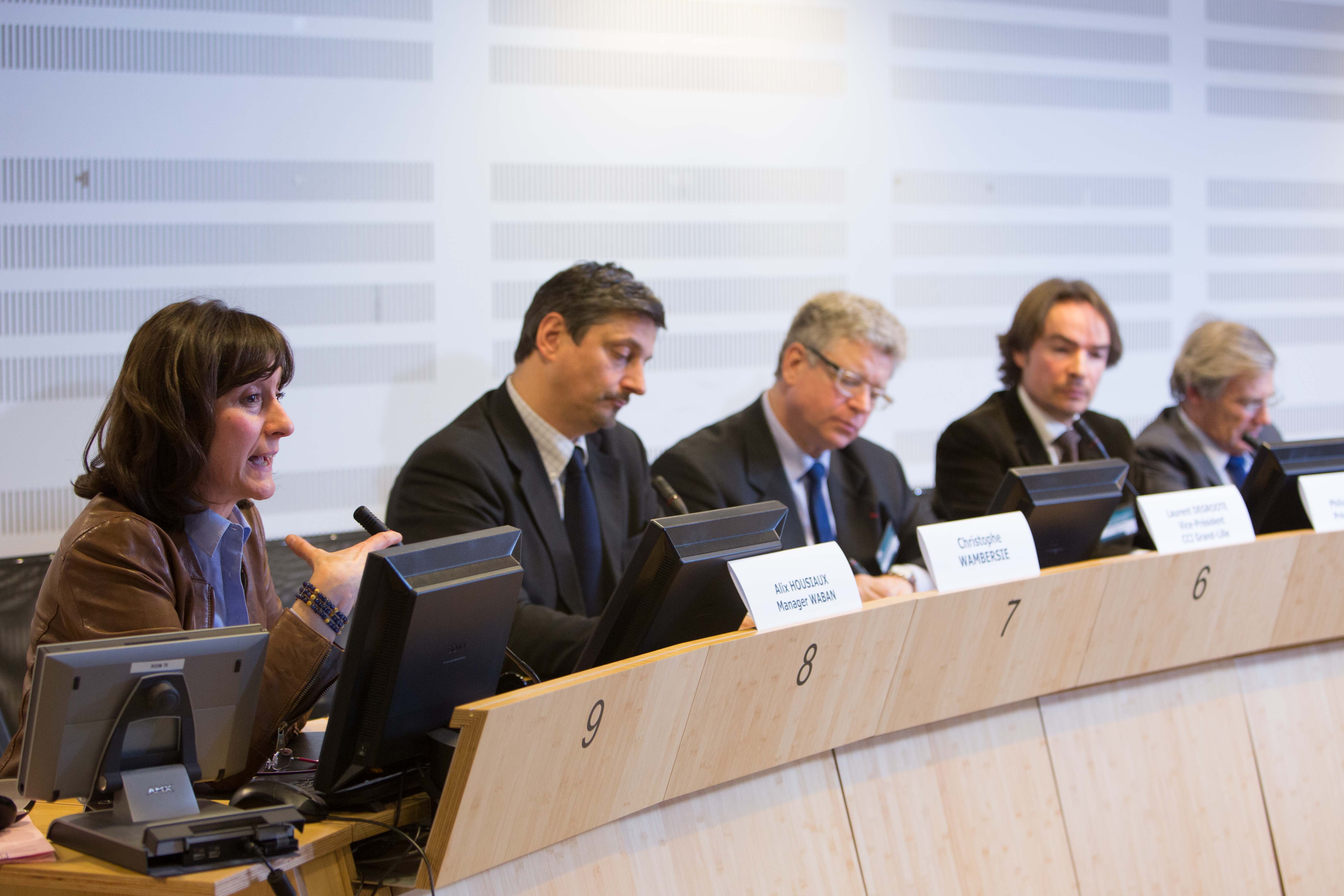 L'investissement tranfrontalier peine à démarrer