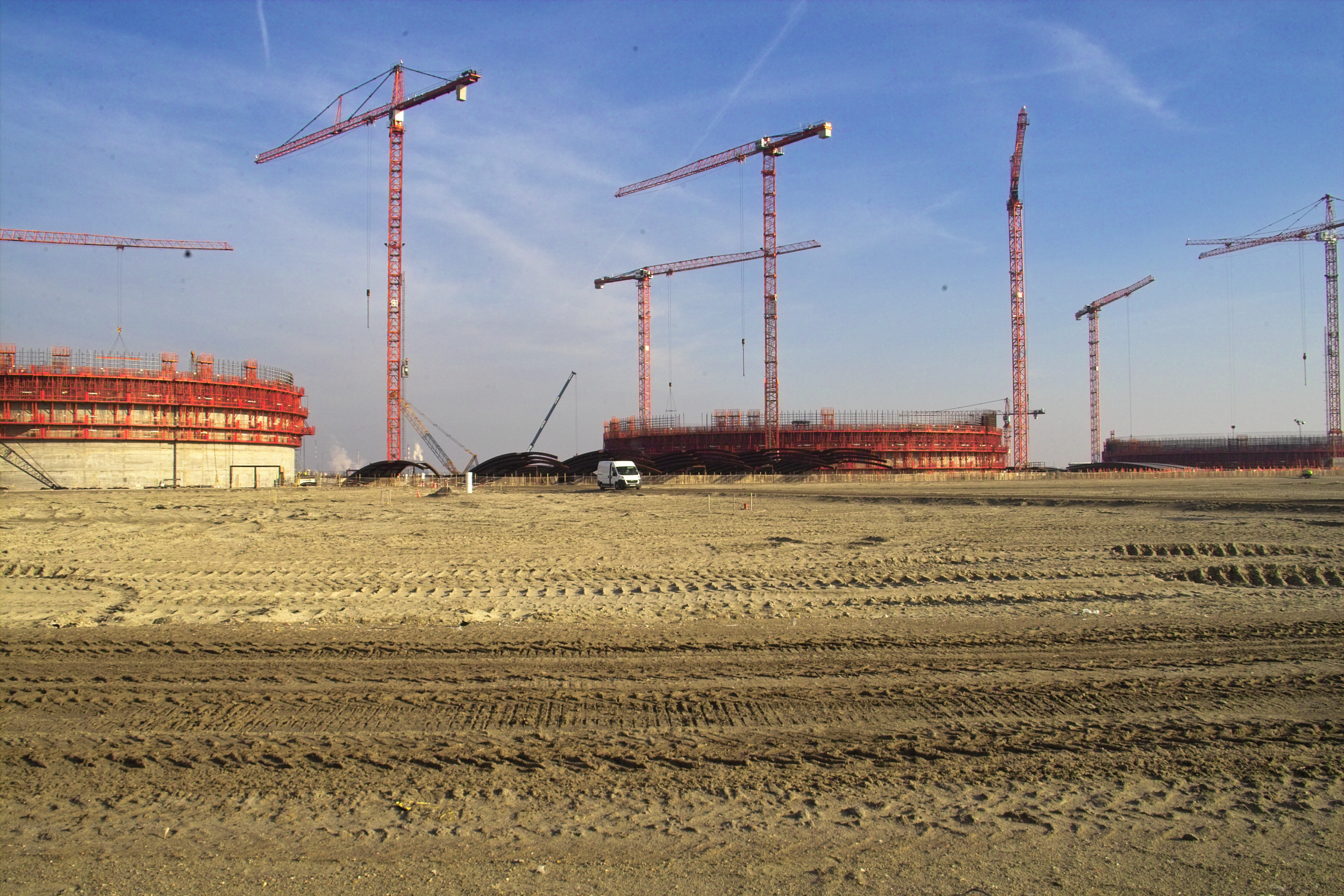 Le terminal méthanier met les gaz et reste dans les temps