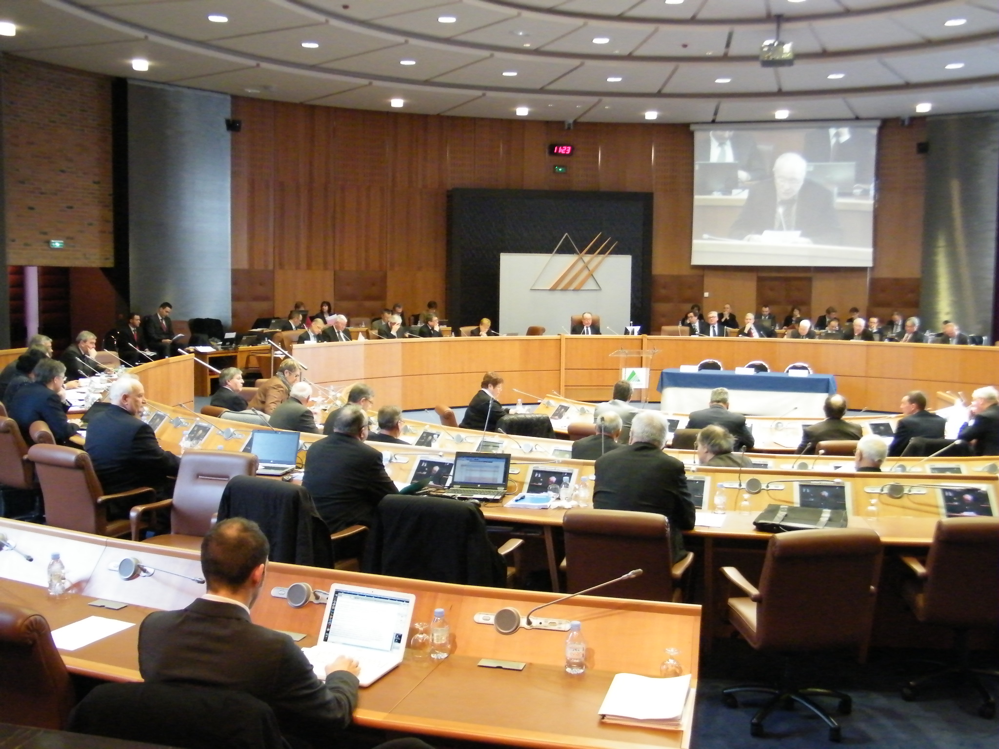 En attendant la prochaine phase de décentralisation...