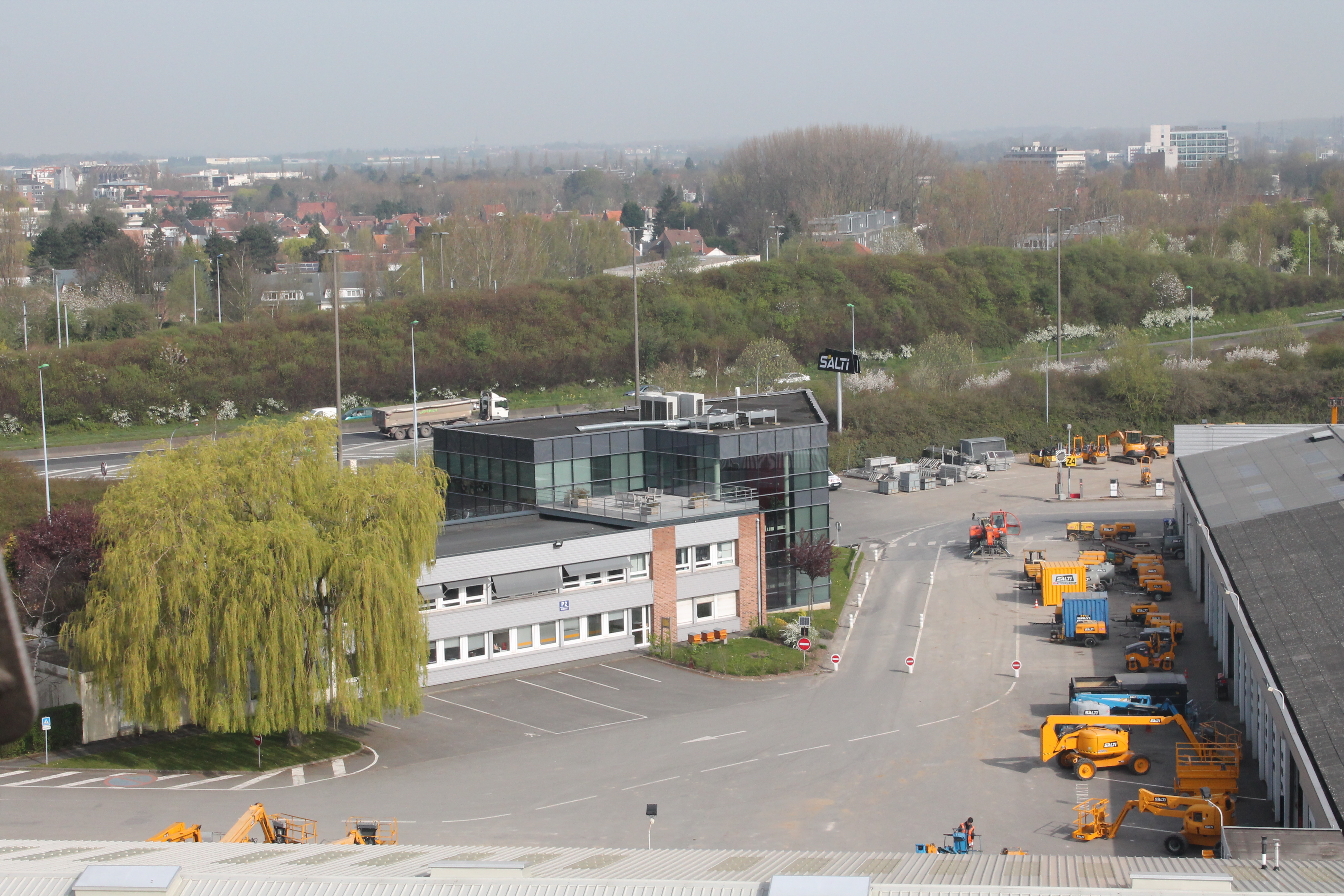 Salti poursuit sa stratégie de développement de réseau