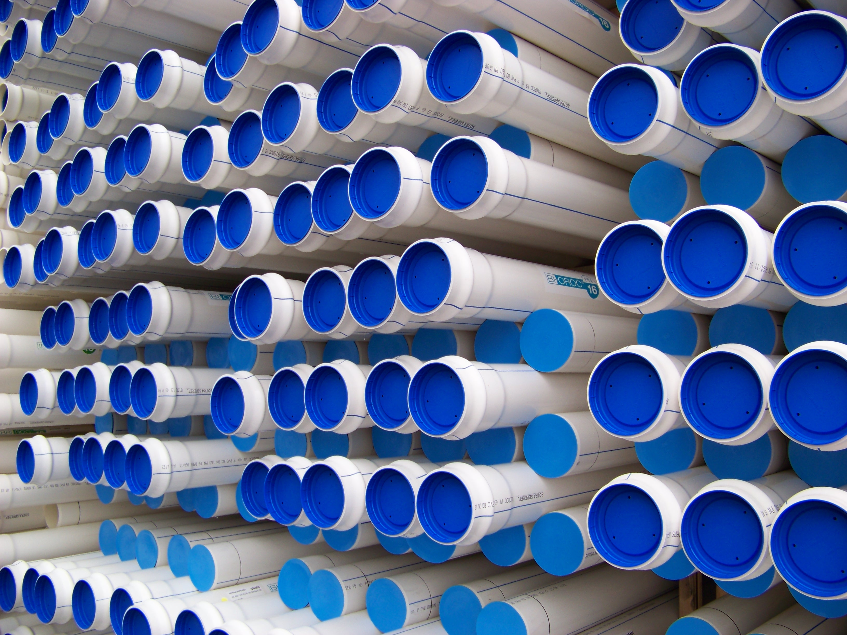 Sotra Seperef devient le premier fabricant français de tubes PVC bi-orientés