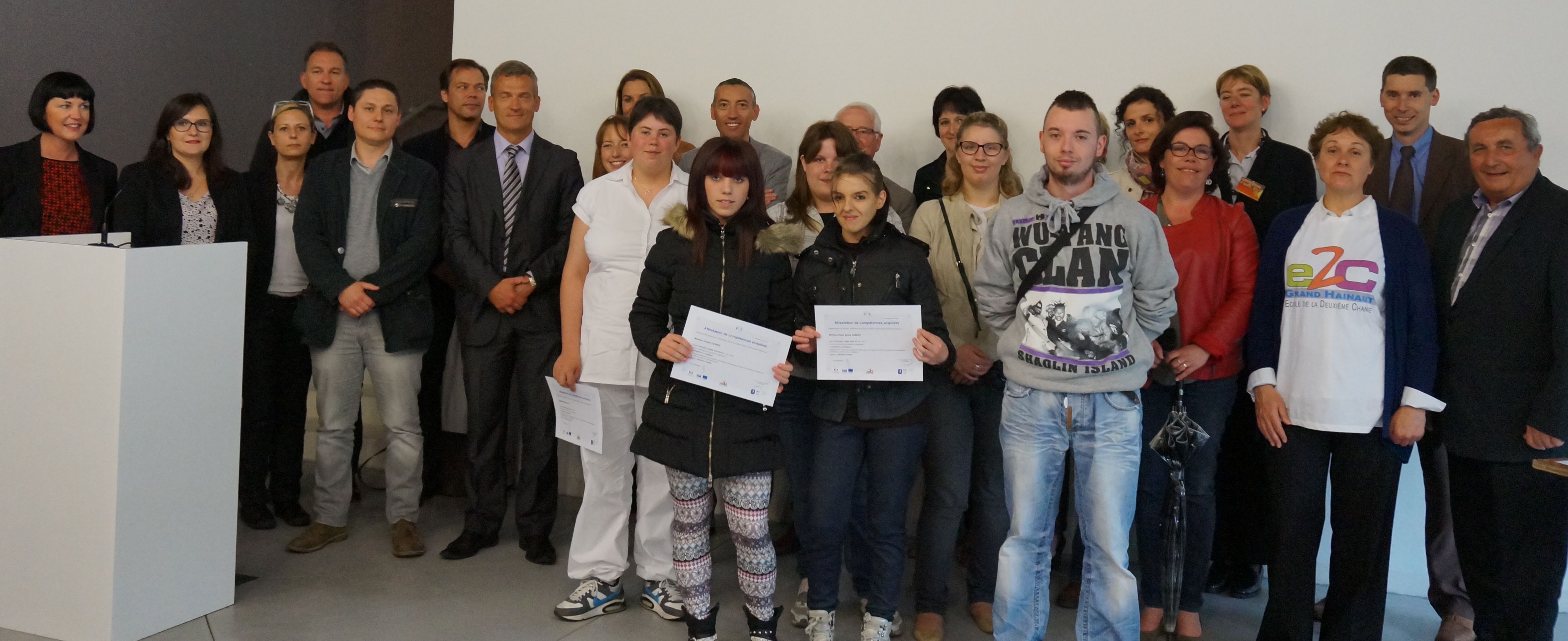 Conduire des jeunes vers des formations et des emplois