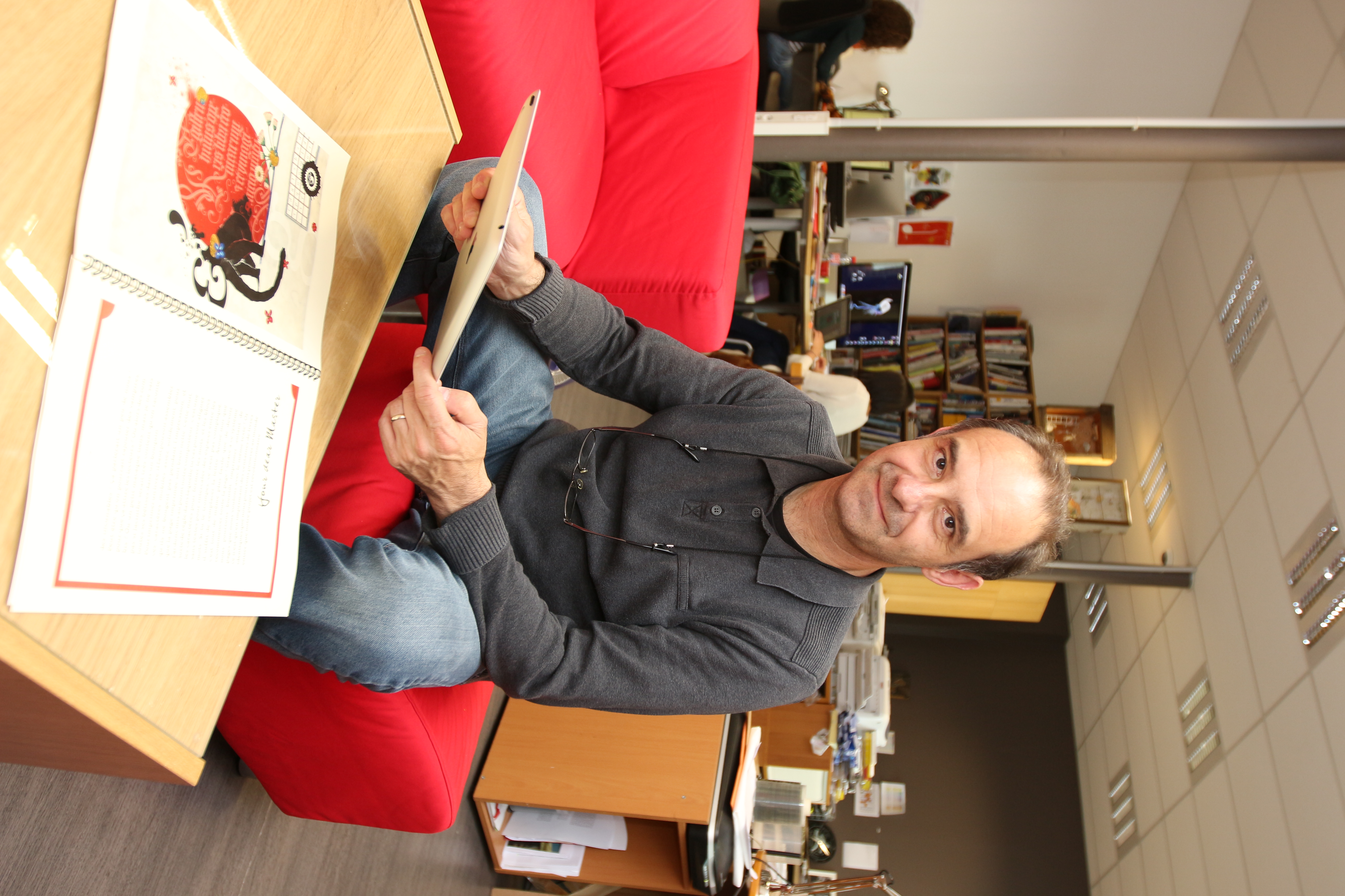 Kairos : de la lecture et des contenus interactifs en somme