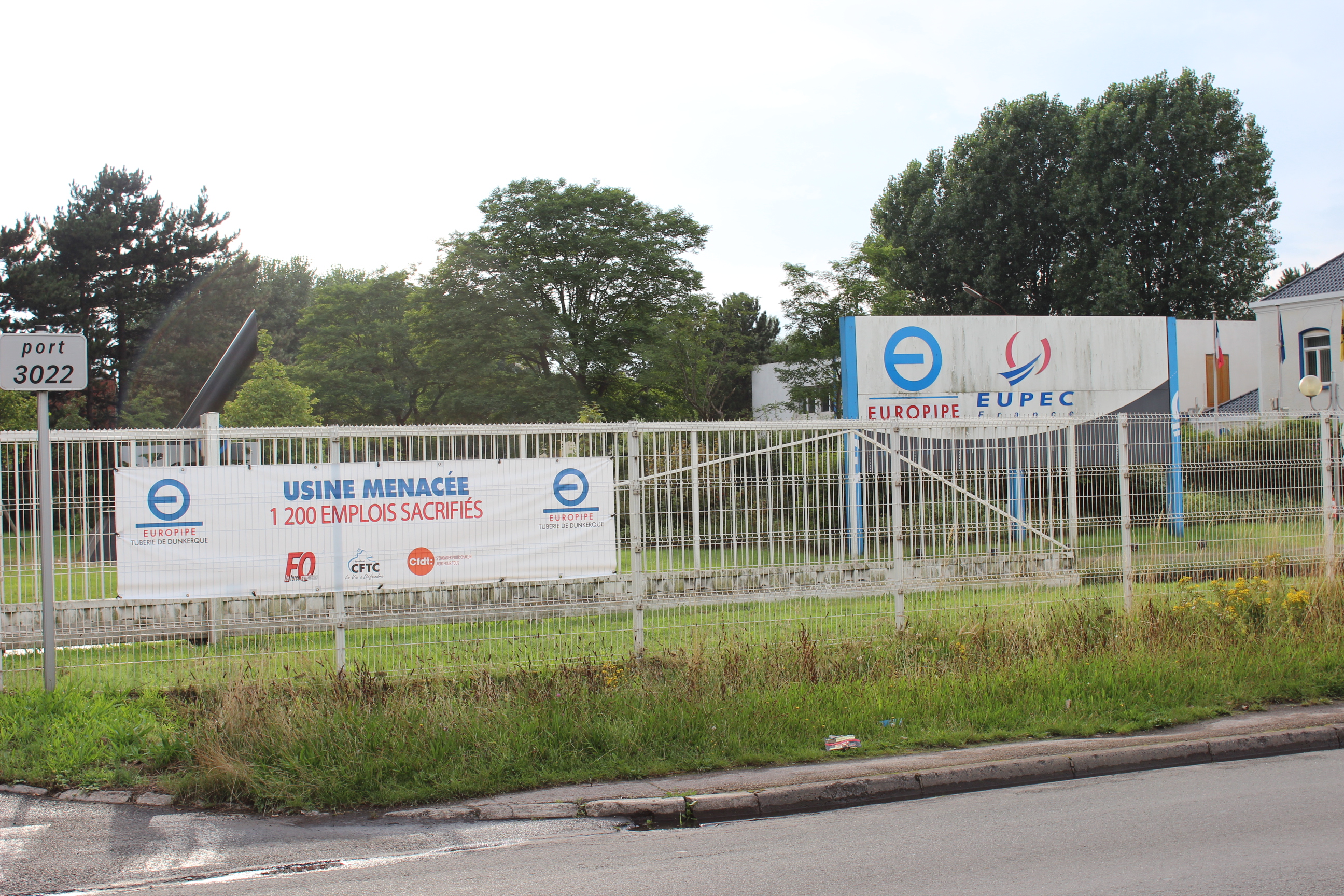 L’ombre d’une fermeture plane sur le site 