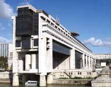 État et collectivités se disputent l’aide aux entreprises